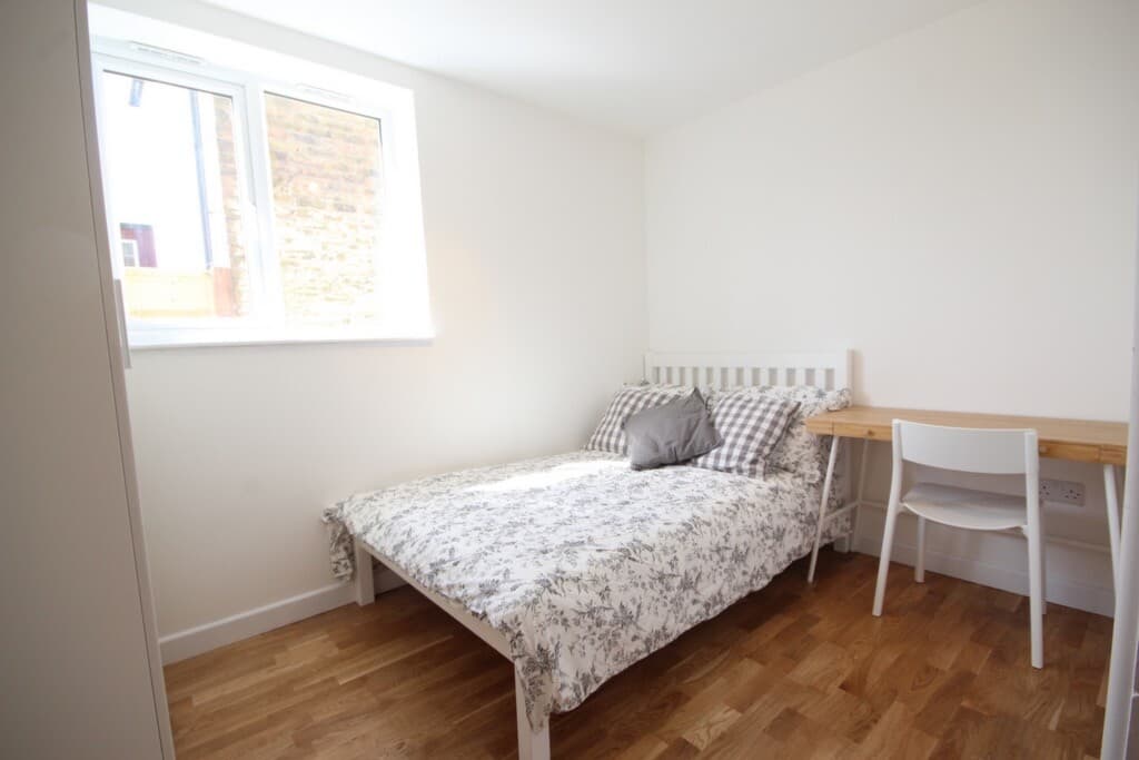 3 bedroom apartment for rent Bembridge Street, Brighton, BN2 3LN | UniHomes