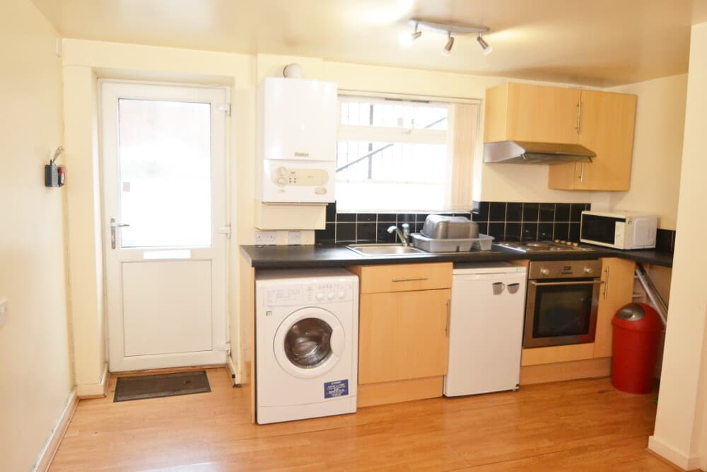 1 bedroom apartment for rent Birchfields Road, Flat 7 Manchester, M13 ...