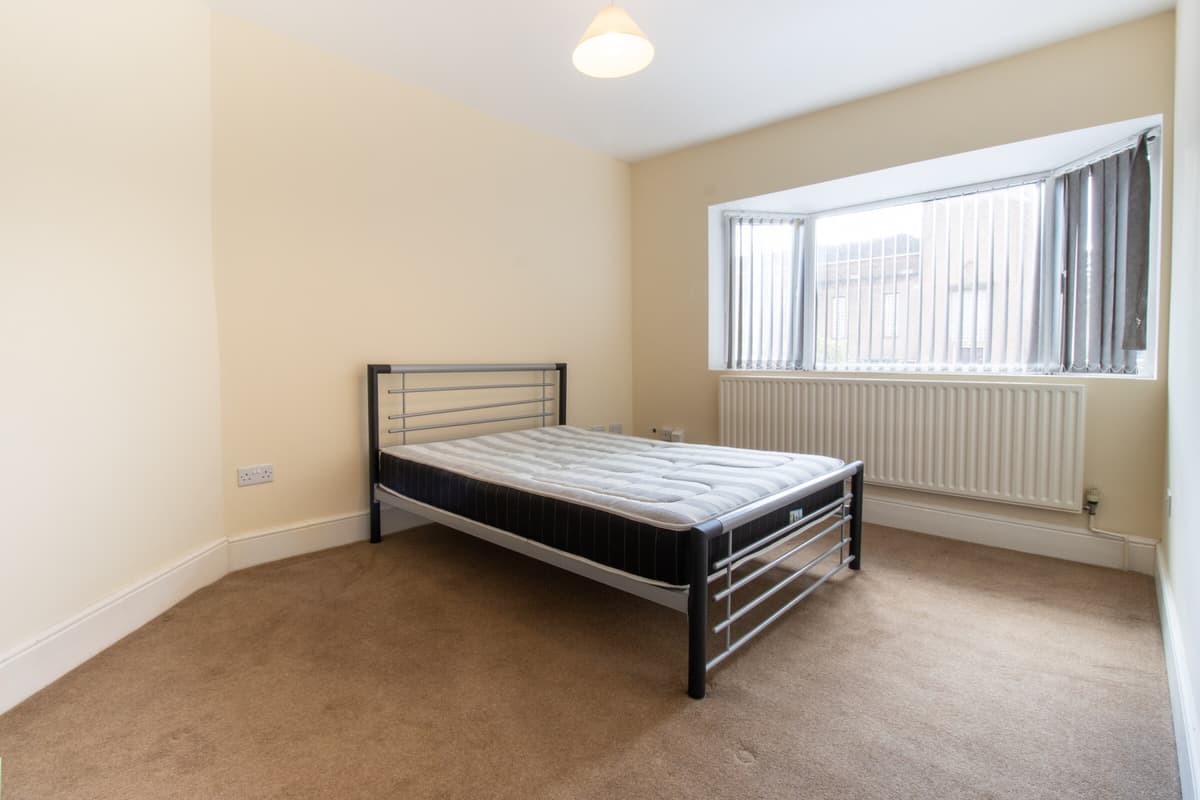 1 bedroom apartment for rent Stanningley Road, Leeds, LS12 2RF | UniHomes