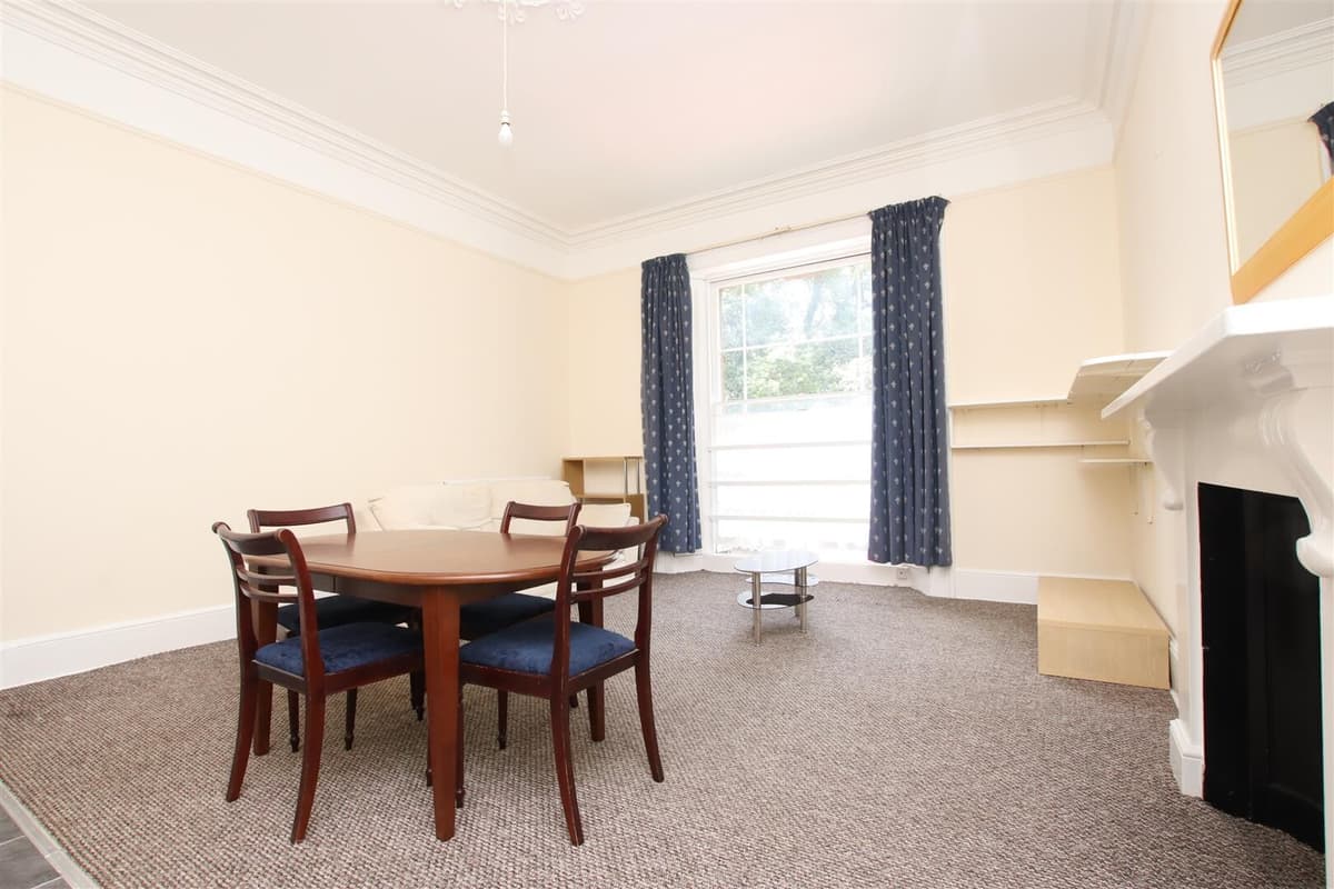 3 bedroom apartment for rent Weston Park East, Bath, BA1 2XA UniHomes