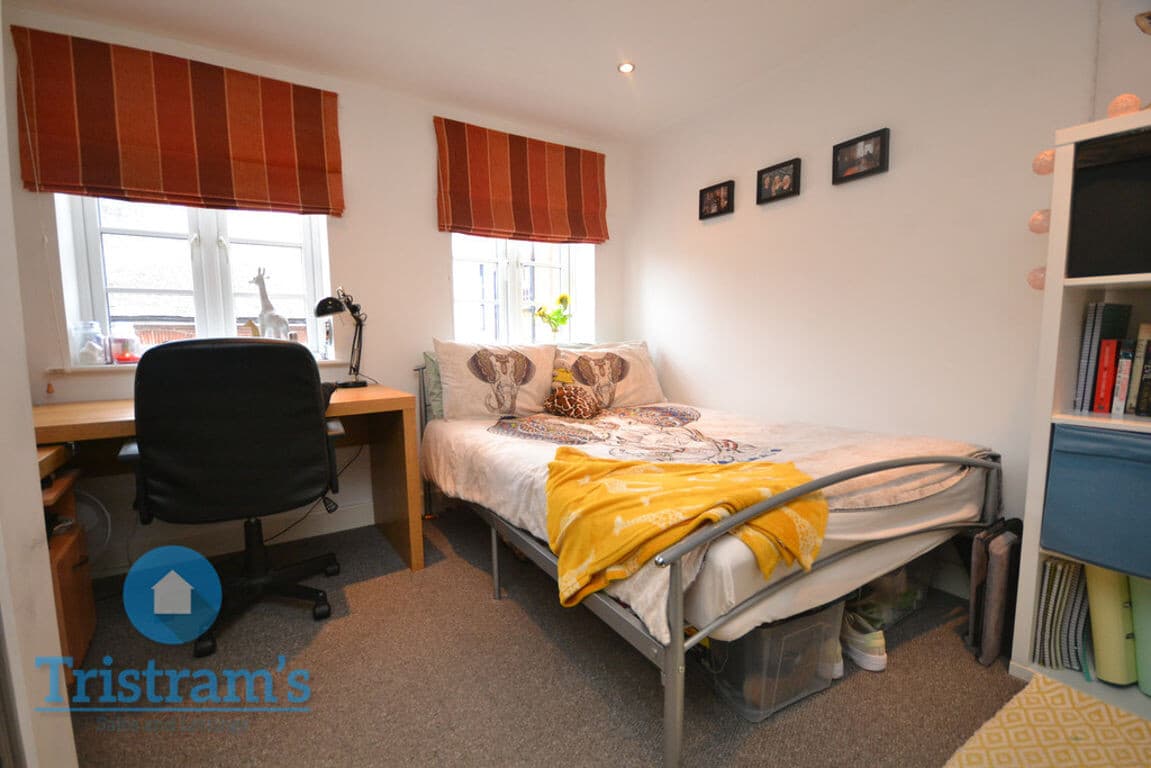 3 Bedroom Apartment For Rent Low Pavement, Nottingham, NG1 7DG | UniHomes