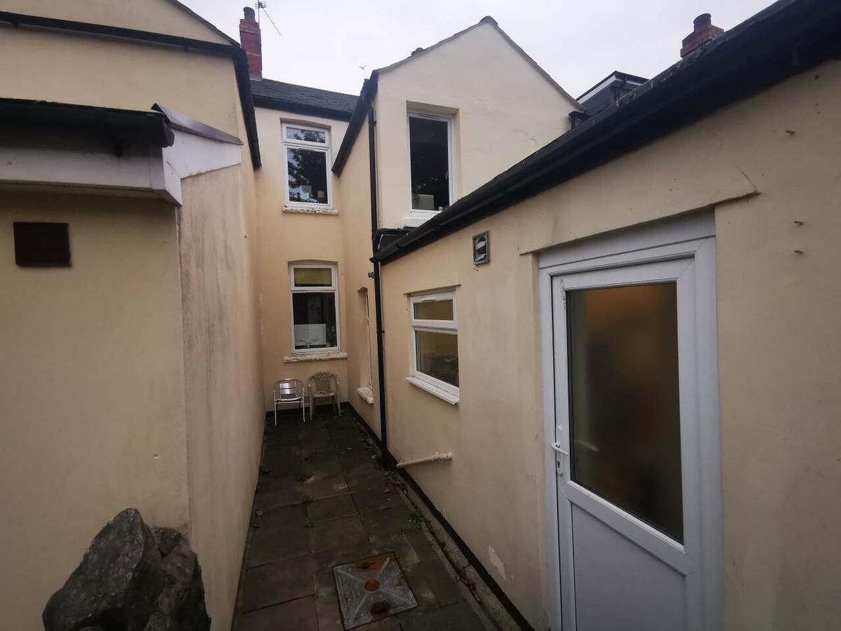 4 bedroom house for rent Rhymney Street, Cardiff, CF24 4DH UniHomes