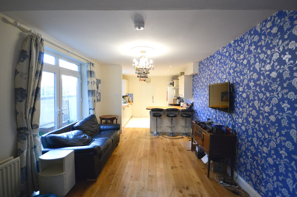 2 Bedroom Apartment For Rent Fern Avenue Newcastle Ne2 2qu Unihomes