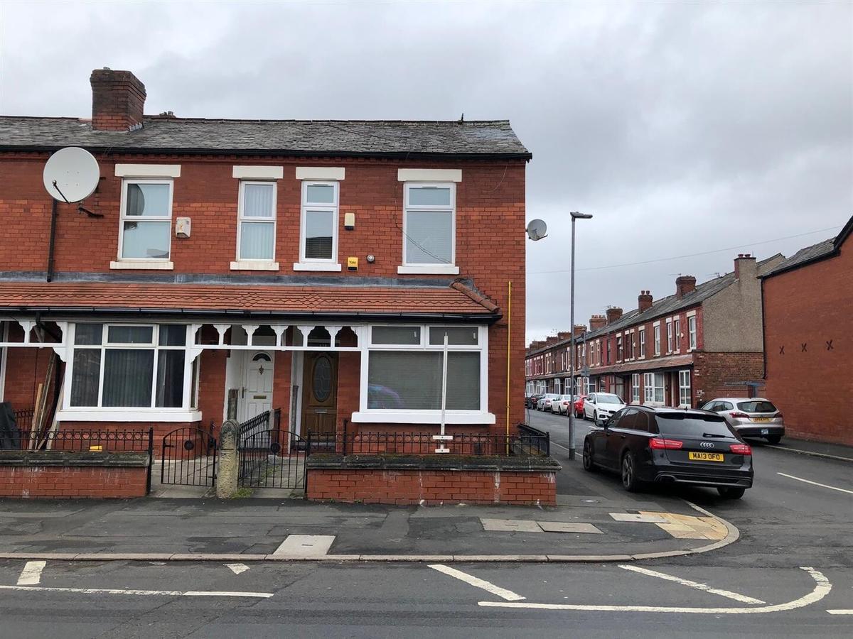 4 bedroom house for rent Great Western Street, Manchester, M14 4LL ...