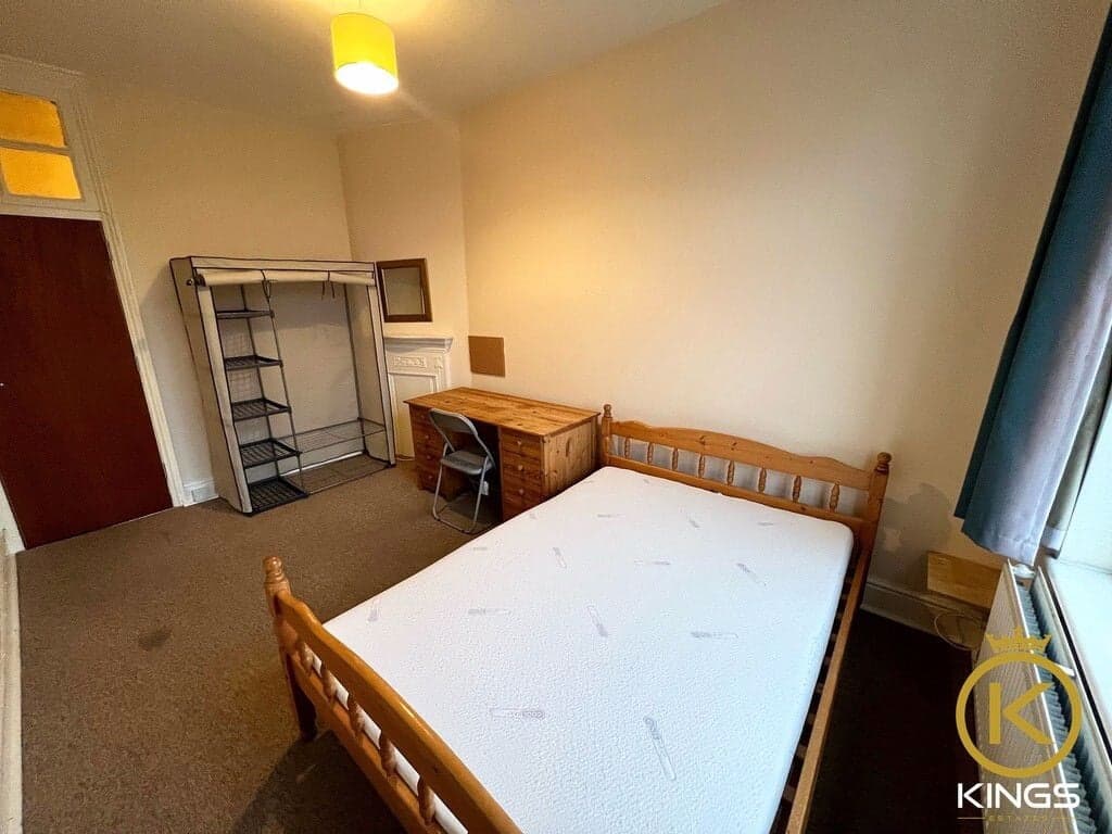 3 Bedroom Student Apartment In Southsea Portsmouth 1790645557 5 Hdo 