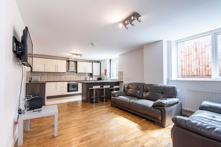 3 bedroom apartment for rent Kilbourn Street, Nottingham, NG3 1BS ...