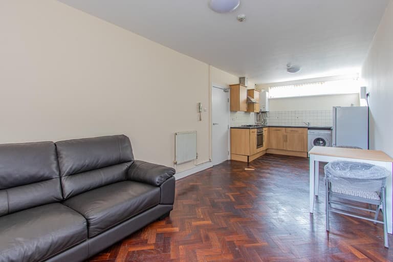 1 bedroom house for rent Newport Road, Cardiff, CF24 1AH | UniHomes