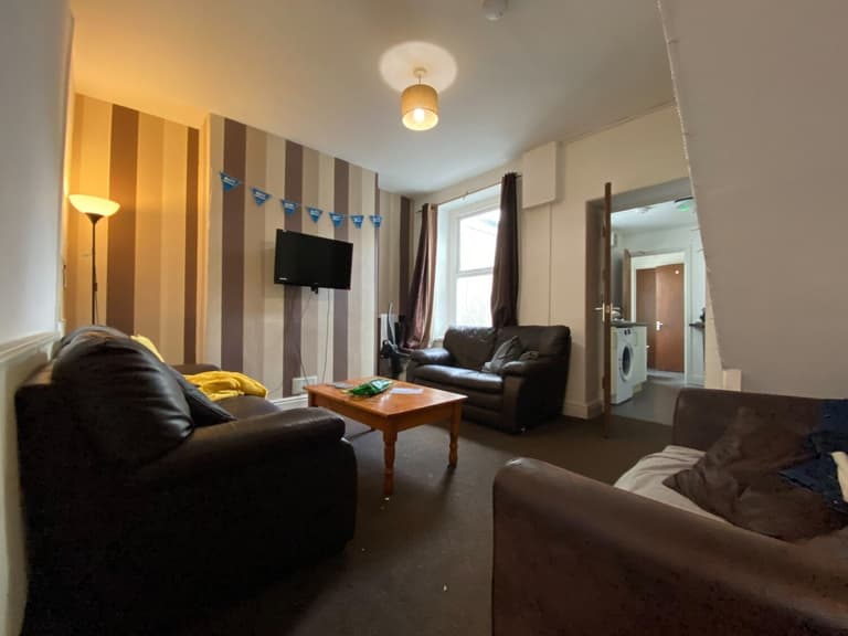 K SUITES - CITY-CENTRE 4 BED HOUSE - 2 FREE PARKING CARDIFF (United  Kingdom)